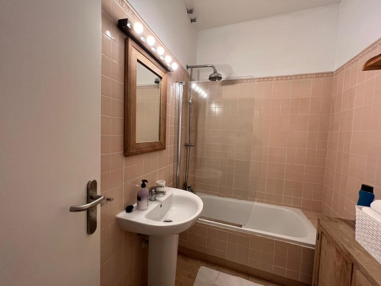 Apartamento Centro De Sevilla Номер фото